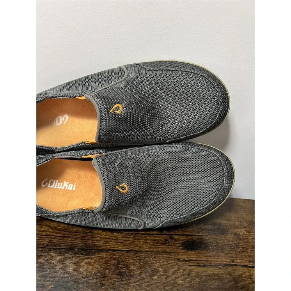 OluKai‎ Men's Nohea Mesh Slip-On Shoes Dark Shadow Gray Mens Size US 8.5 GUC